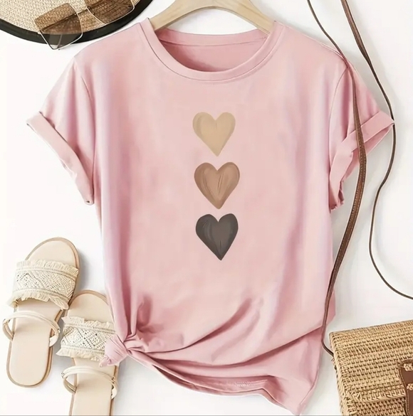 New!  Heartfelt Style: The Perfect T-Shirt for Valentine's Day Sz Xlarge - Picture 1 of 8
